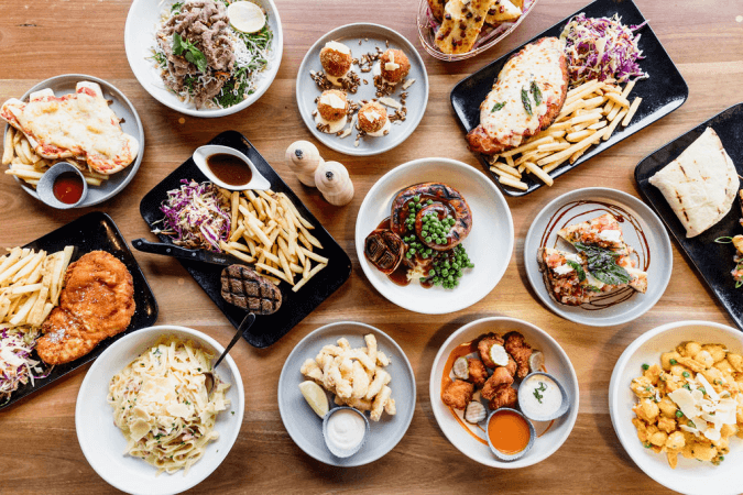Best Sports Bars in Maudsland - Coomera Lodge Hotel