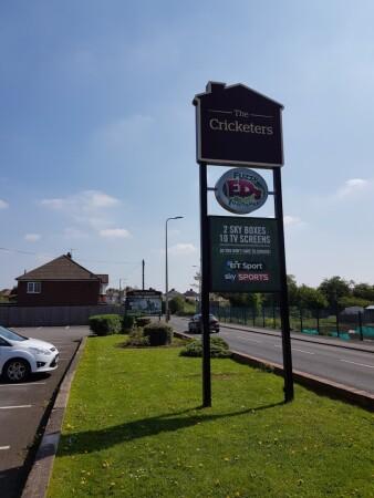 Best Sports Bars in Grimsby - Cricketers Grimsby
