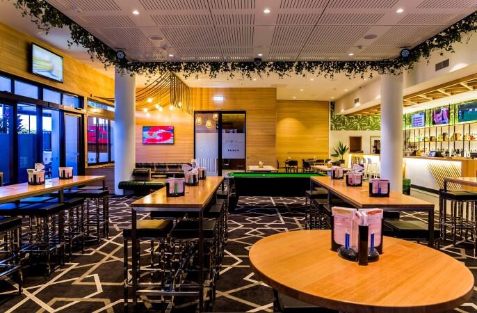 Best Sports Bars in Marcoola - Surfair Beach Hotel