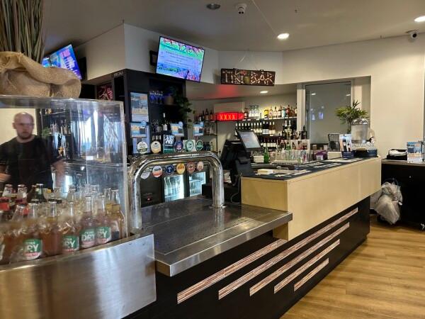 Best Sports Bars in Palm Cove - Cairns Surf Club - Palm Cove