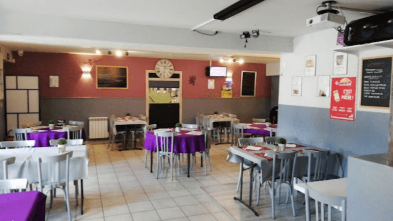 Best Sports Bars in BAVINCHOVE - Le Ch'Tifaitout