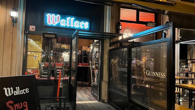 Best Sports Bars in Lyon - Wallace Snug