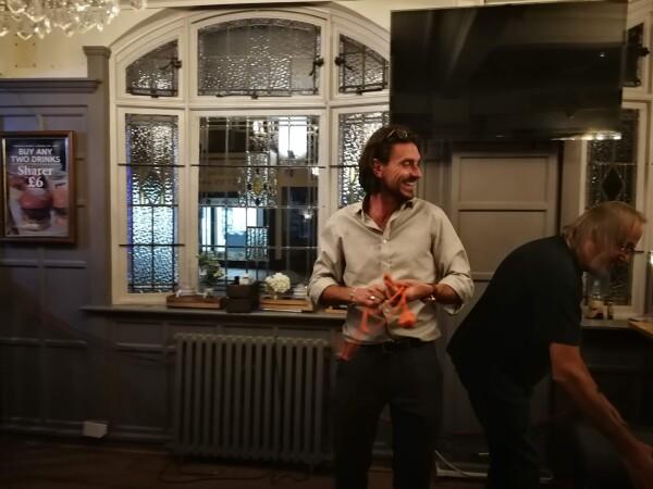 Best Sports Bars in Brentwood - Swan (Brentwood)
