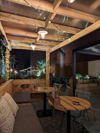 Best Sports Bars in Brentwood - Swan (Brentwood)