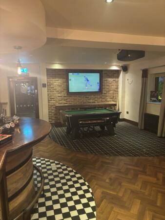 Best Sports Bars in Norwich - Shoe Makers (Norwich)