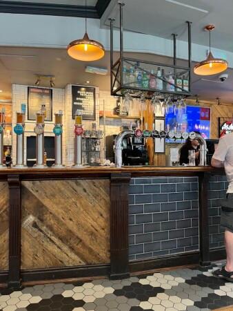 Best Sports Bars in London - The Court