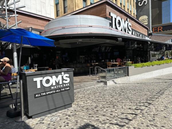 Best Sports Bars in Las Vegas - Tom's Watch Bar @ Las Vegas