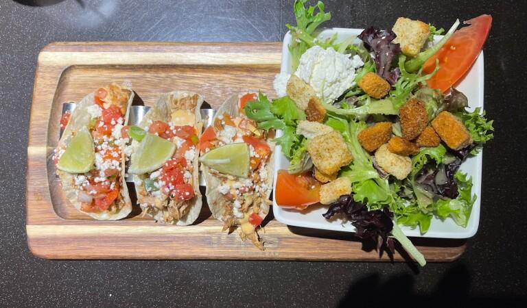 Best Sports Bars in Ridgefield - Tom's Watch Bar @ Ilani Casino