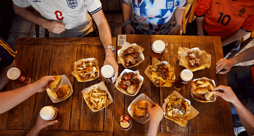 Best Sports Bars in London - The Faber Fox