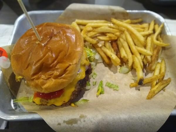 Best Sports Bars in Bangor - Buffalo Wild Wings @ Bangor, Me