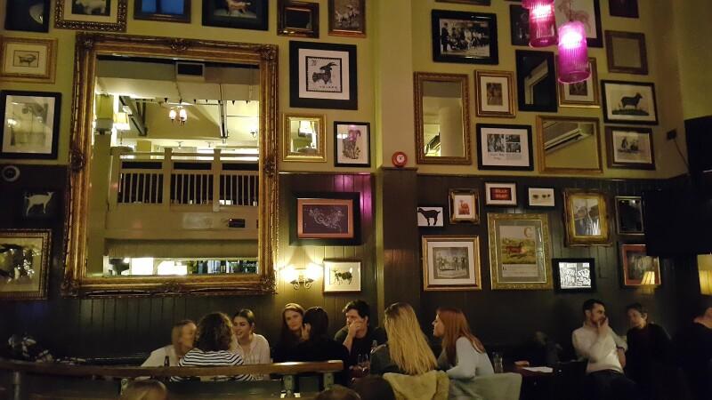 Best Sports Bars in Clapham - Goat