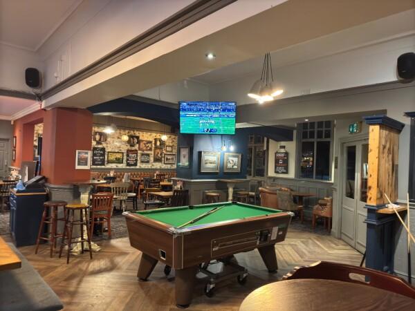 Best Sports Bars in Northampton - Whitehills (Northampton)