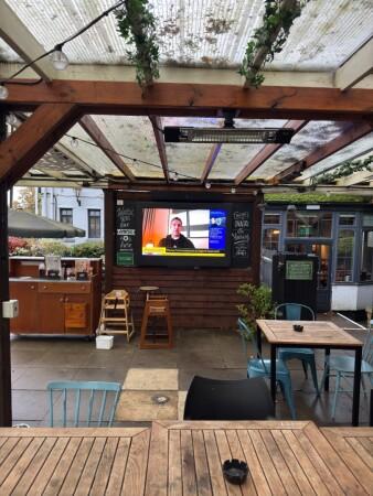 Best Sports Bars in Northampton - Whitehills (Northampton)