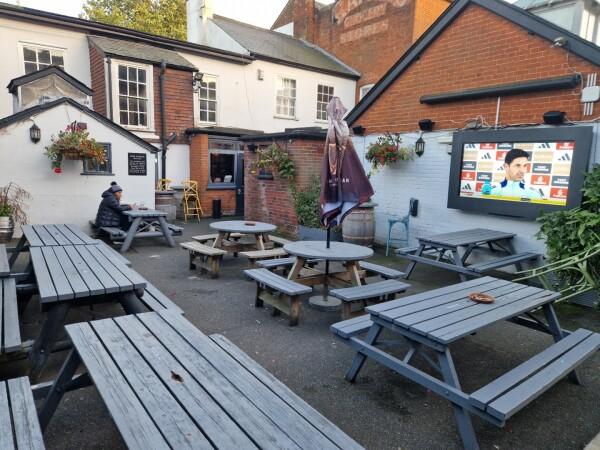 Best Sports Bars in Felixstowe - Grosvenor (Felixstowe)