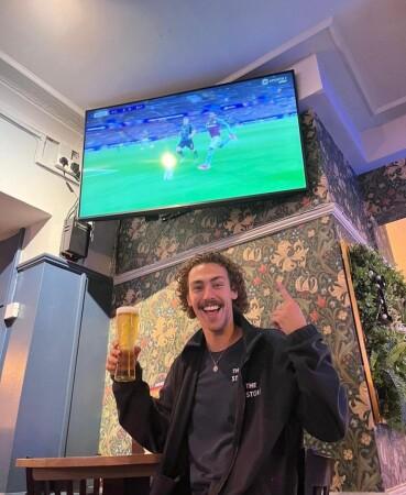Best Sports Bars in Guildford - Stoke (Guildford)