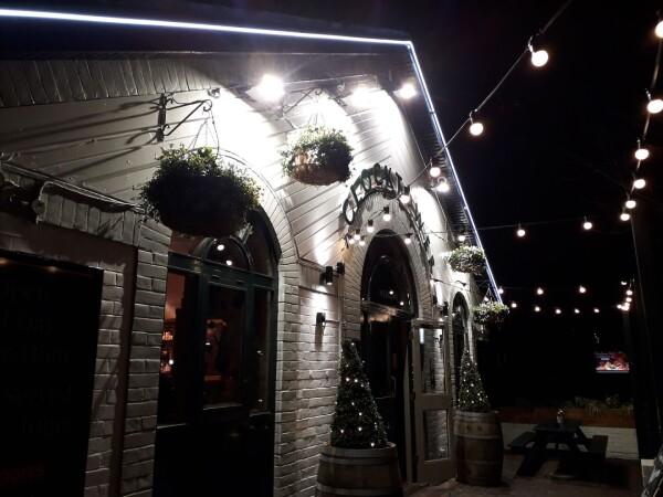 Best Sports Bars in Milton Keynes - Clocktower (Milton Keynes)