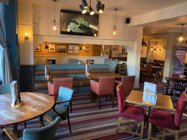 Best Sports Bars in Bristol - Brunel (Bedminster)