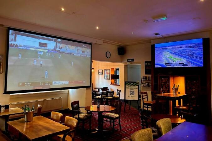 Best Sports Bars in East Riding Yorkshire - Darleys (Hessle)