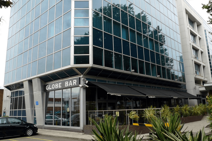 Best Sports Bars in London - Globe Bar at Clayton Hotel Chiswick