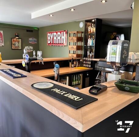 Best Sports Bars in Wissant - Bar Le 17