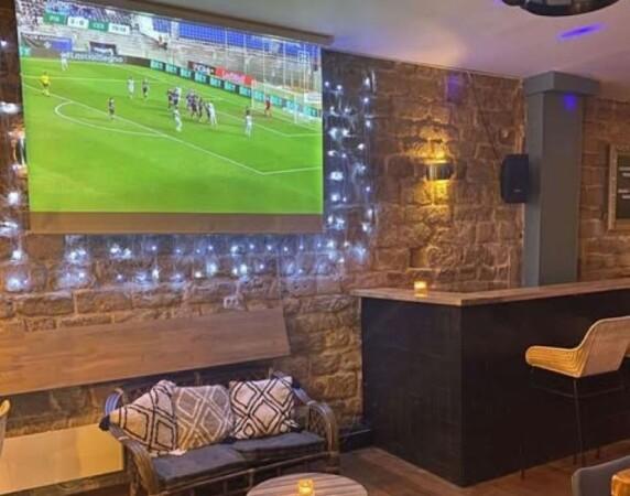 Best Sports Bars in Paris - 219StMaur