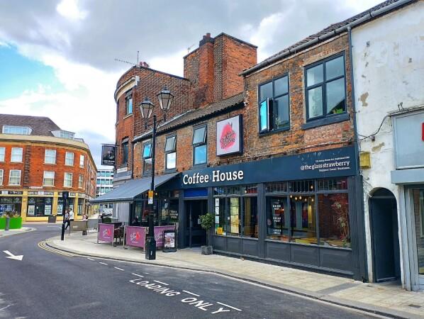 Best Sports Bars in Doncaster - The Lord Nelson