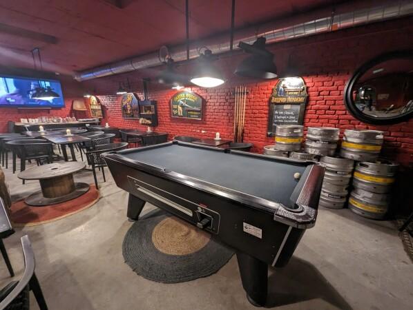 Best Sports Bars in Dieppe - Au bout la bas