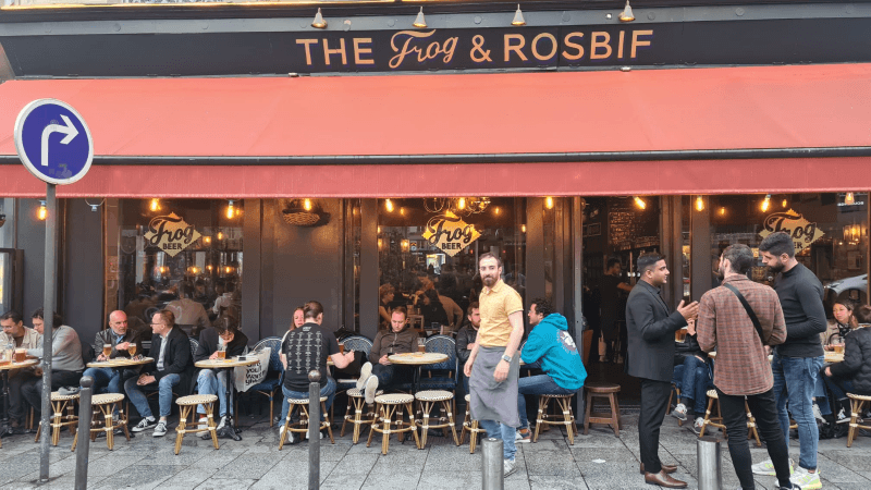 Best Sports Bars in Paris - The Frog & Rosbif - Paris
