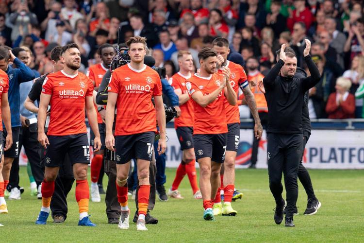 The best bars to make sure you don't miss any EFL Championship games.